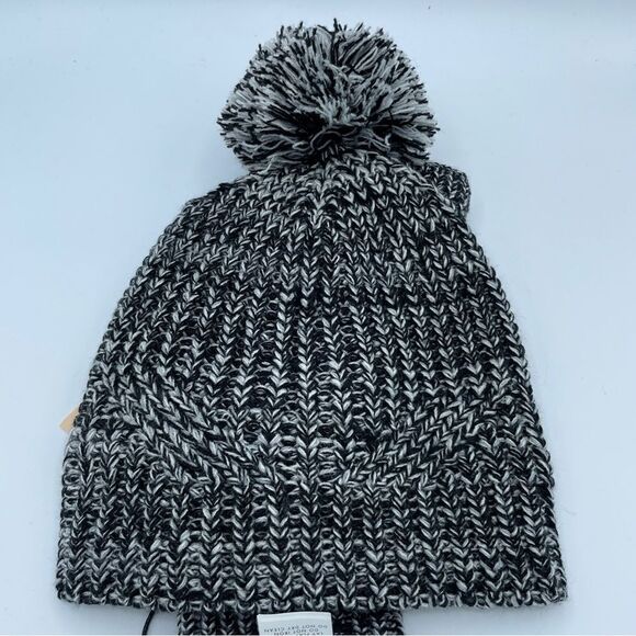 Rebecca Minkoff Beanie and Hand Warmer Set NWT - Picture 4 of 7